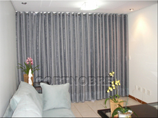 Cortina Ilhos com varão cromadoSala 