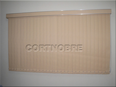 persiana vertical blackout